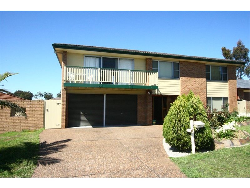 8  Young Close, Thornton NSW 2322