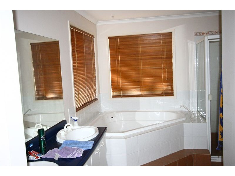 11  Durham Grove, Wallalong NSW 2320