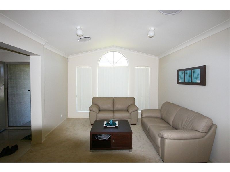 2  Sandalin Avenue, Thornton NSW 2322