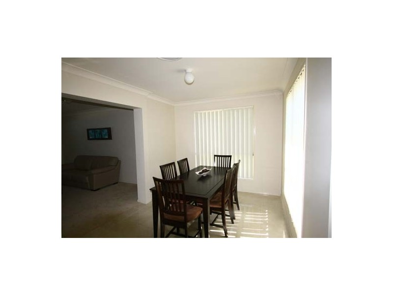 2  Sandalyn Avenue, Thornton NSW 2322