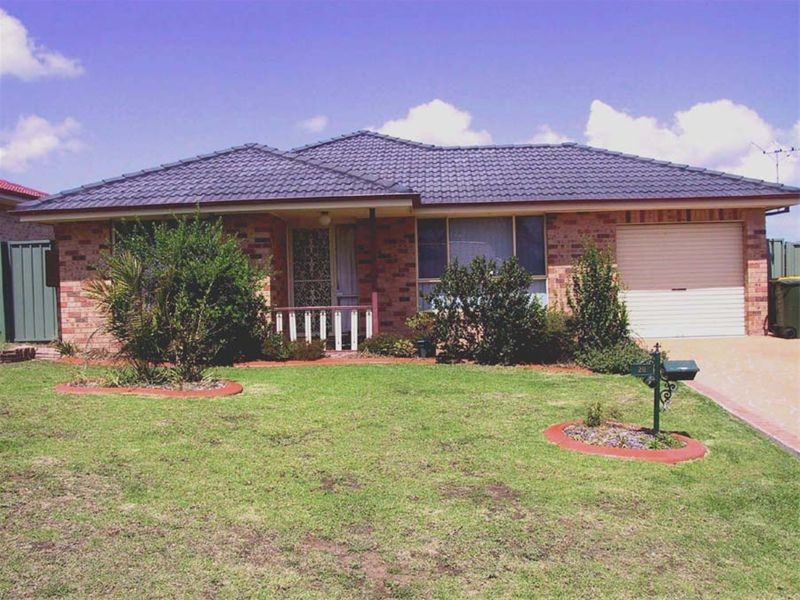 28  Royal Oak Avenue, Thornton NSW 2322