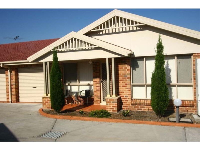 8/8/50  Eurimbla Street, Thornton NSW 2322