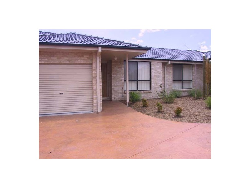 2/38  Glenroy Street, Thornton NSW 2322