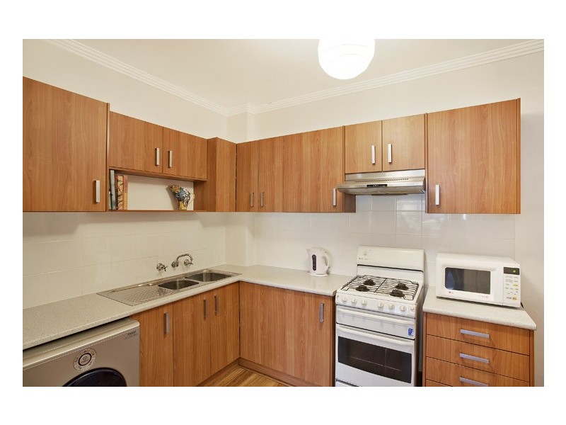 2/15 Wellington Street, Bondi NSW 2026