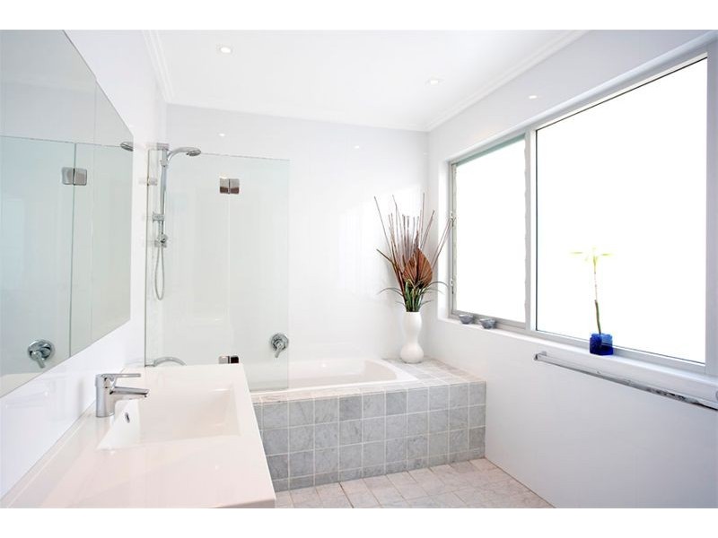 86 Ramsgate Avenue, Bondi Beach NSW 2026