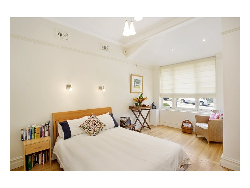 9 Dellview Street, Tamarama NSW 2026