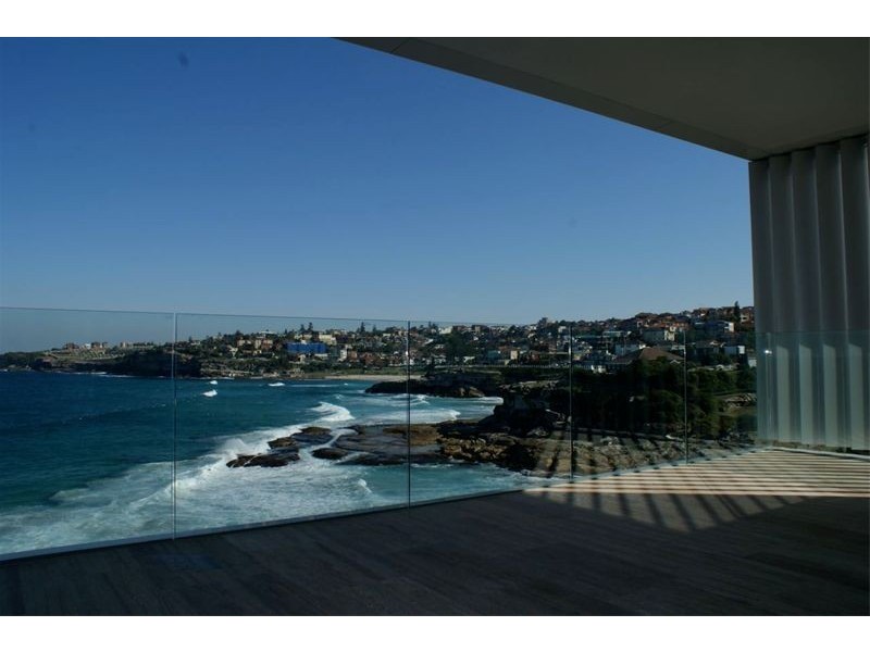 2/11 Kenneth Street, Tamarama NSW 2026