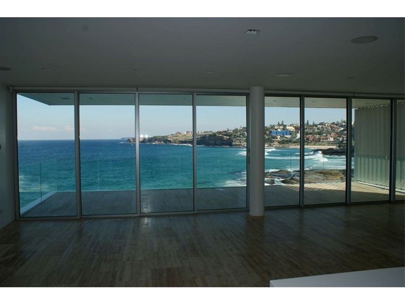 2/11 Kenneth Street, Tamarama NSW 2026