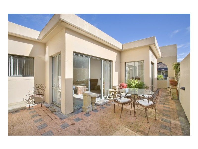 2b/2-4  Denison Street, Bondi Junction NSW 2022