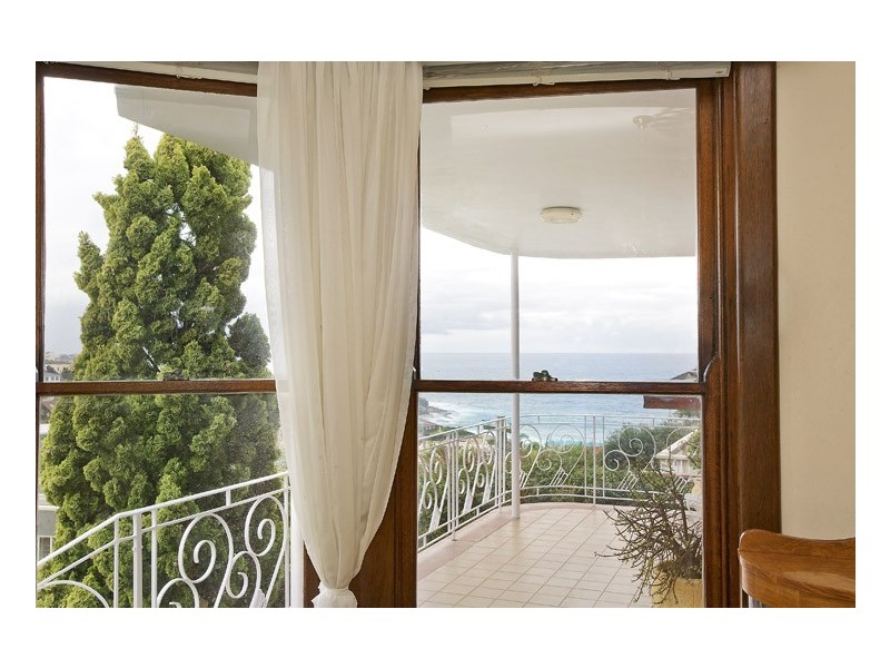 4 Thompson Street, Tamarama NSW 2026