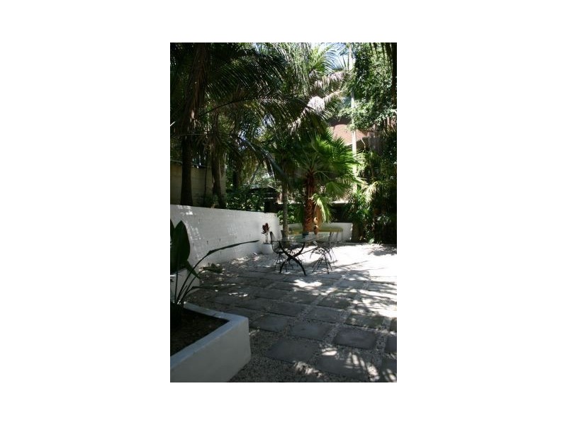 1/8 Evans Road, Elizabeth Bay NSW 2011