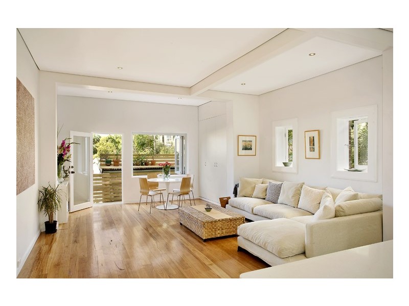 2/8 Flood Street, Bondi NSW 2026