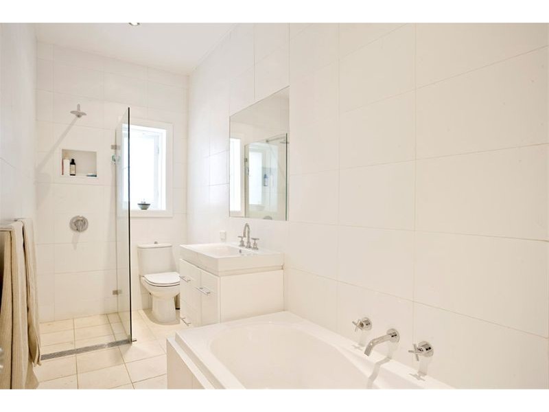 2/8 Flood Street, Bondi NSW 2026
