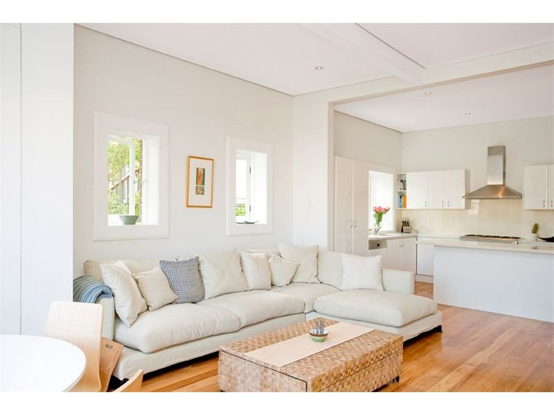 2/8 Flood Street, Bondi NSW 2026