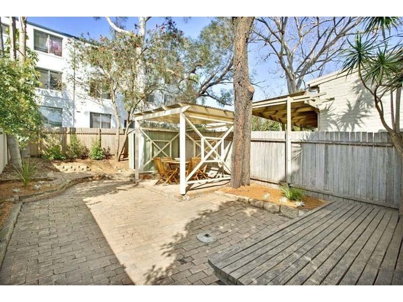 2 Hawken Street, Newtown NSW 2042