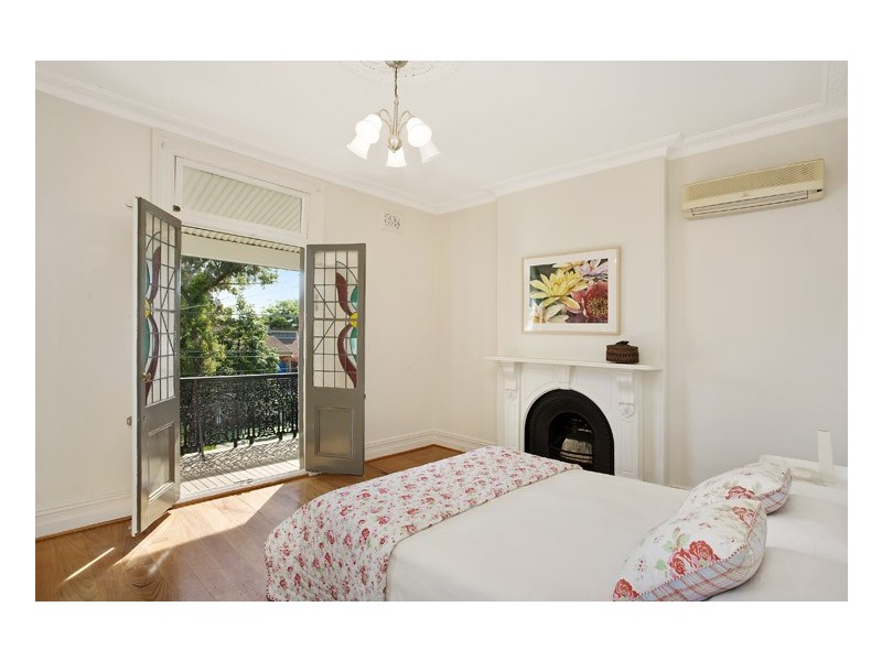 2 Hawken Street, Newtown NSW 2042