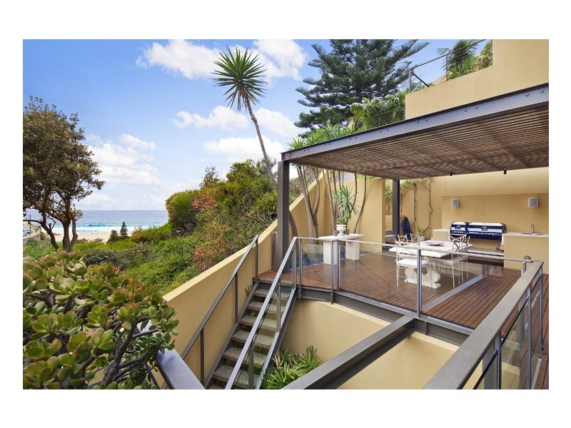 30 Wolaroi Crescent, Tamarama NSW 2026