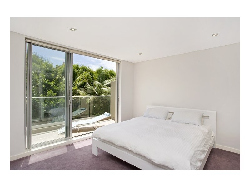 8/30 Fletcher Street, Tamarama NSW 2026