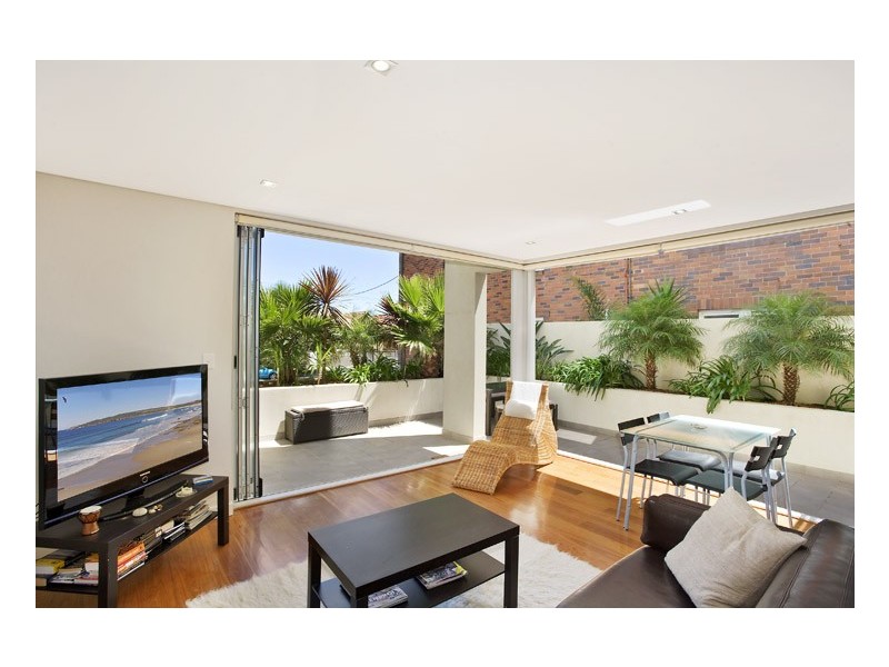 10/30 Fletcher Street, Tamarama NSW 2026