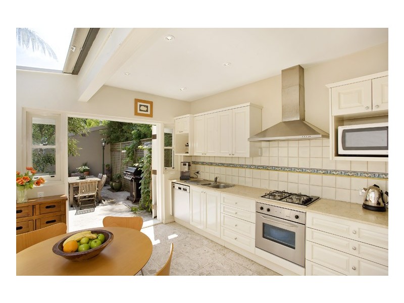 8 McGarvie Street, Paddington NSW 2021