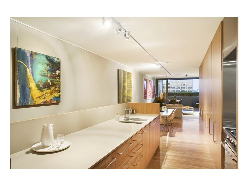 8/2 Kings Lane (between Crown & Riley Street), Darlinghurst NSW 2010