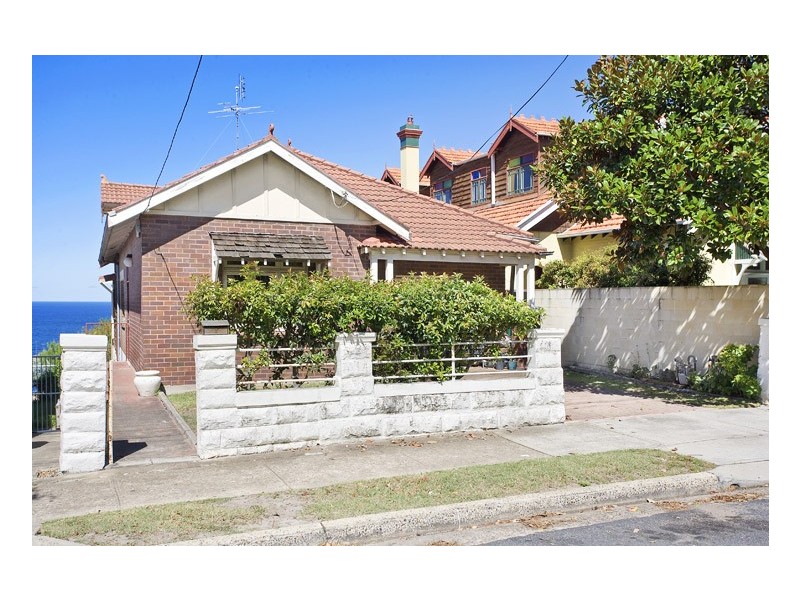 8 Cross Street, Bronte NSW 2024