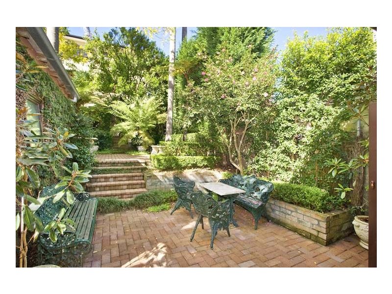 106 Newland Street, Bondi Junction NSW 2022