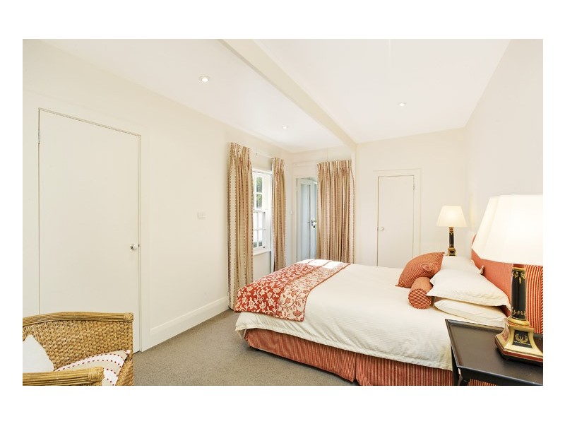 6 Edmund Street, Queens Park NSW 2022