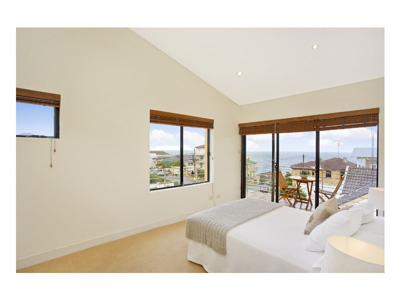 Townhouse 2 of 7  Alexander Street, Tamarama NSW 2026