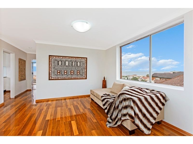 8/15 Sandridge Street, Bondi Beach NSW 2026
