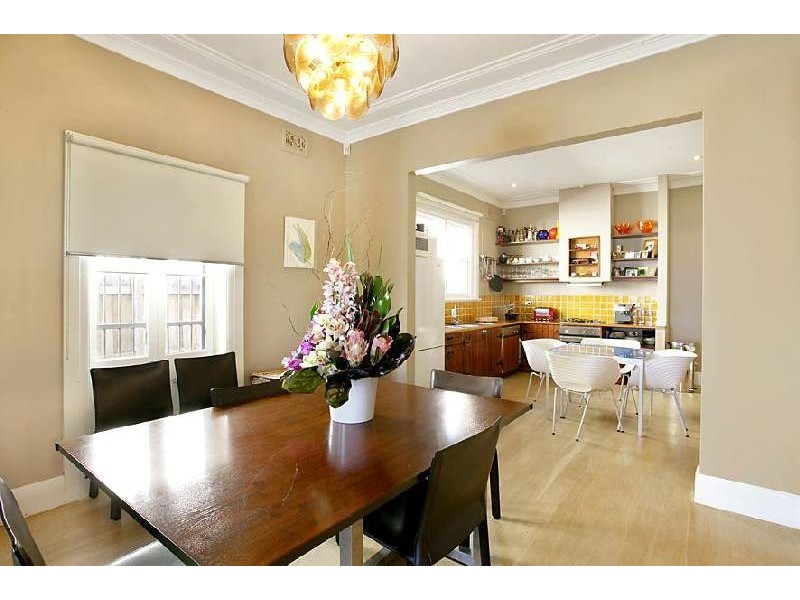 19 Rowland Avenue, Tamarama NSW 2026