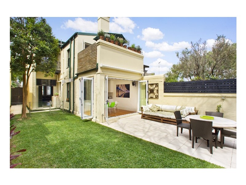 69  Ruthven Street, Bondi Junction NSW 2022