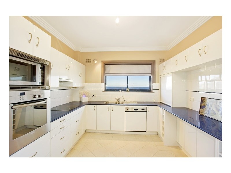 3/1  Pacific Avenue, Tamarama NSW 2026