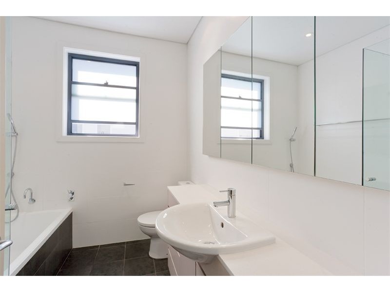 30 Midelton Avenue, North Bondi NSW 2026