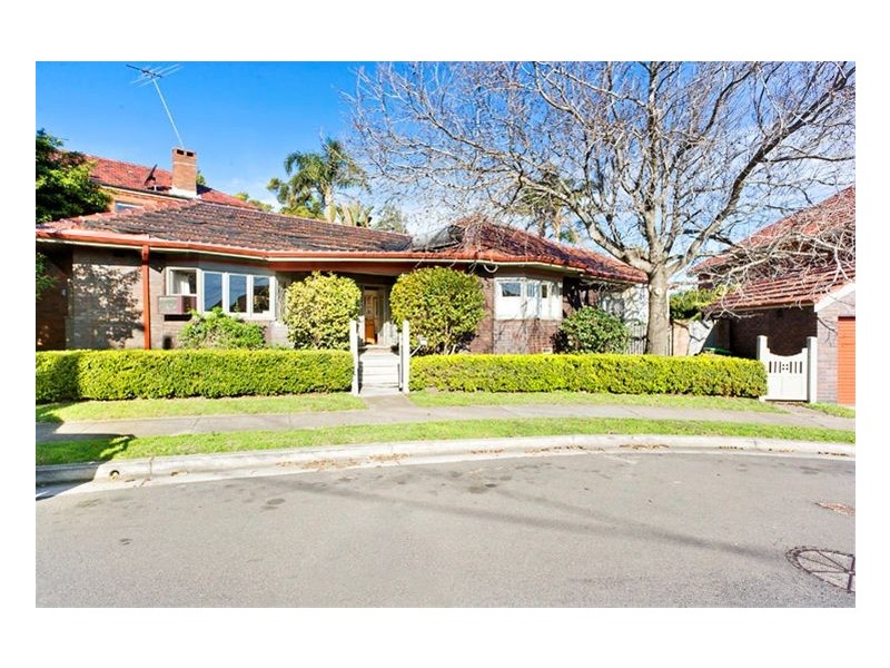 2 Illawong Avenue, Tamarama NSW 2026