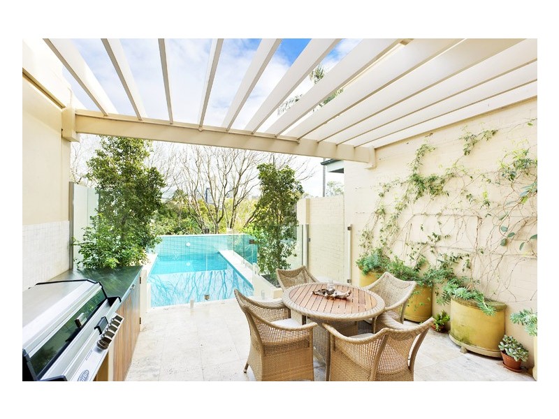 8 Mona Road (Darling Point), Woollahra NSW 2025