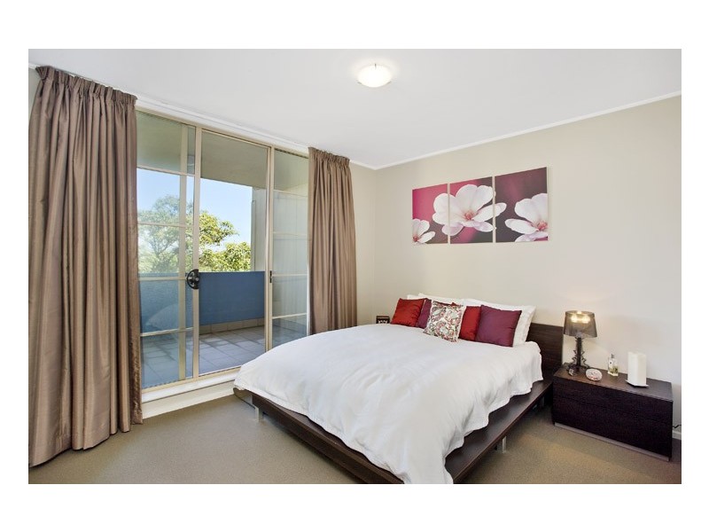 65/228 Moore Park Road, Paddington NSW 2021