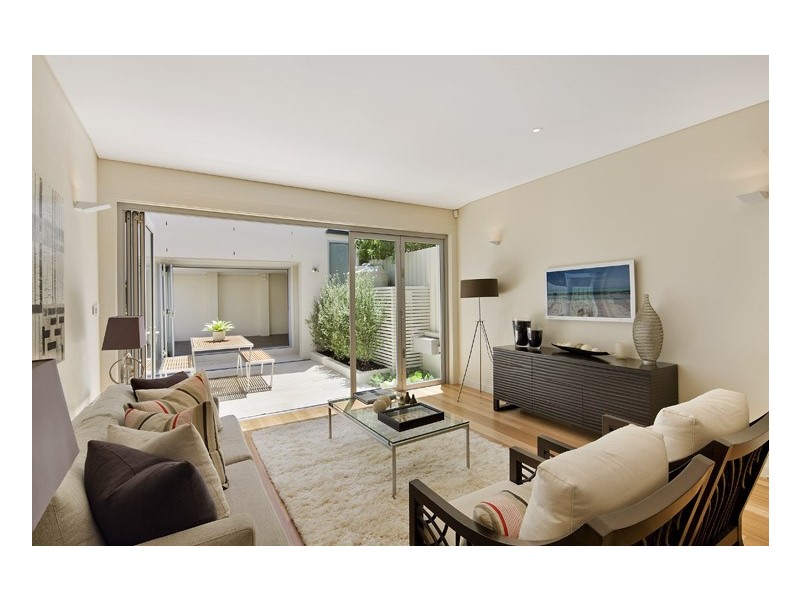 18 Cuthbert Street, Queens Park NSW 2022