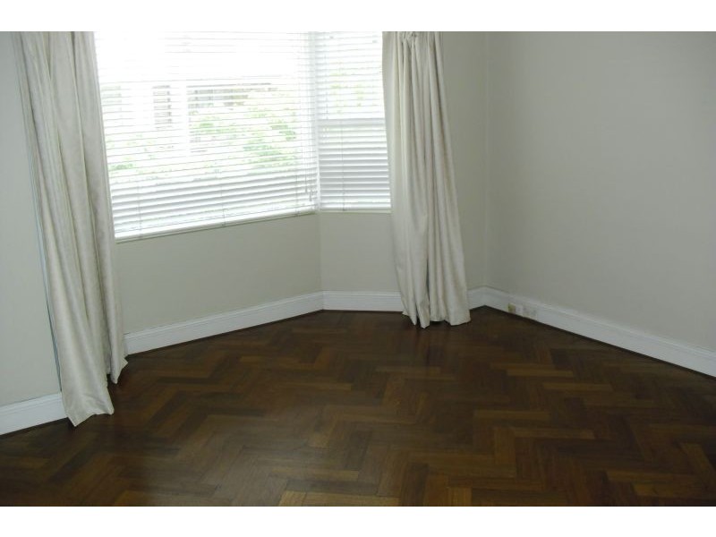 1/81 Holdsworth Street, Woollahra NSW 2025