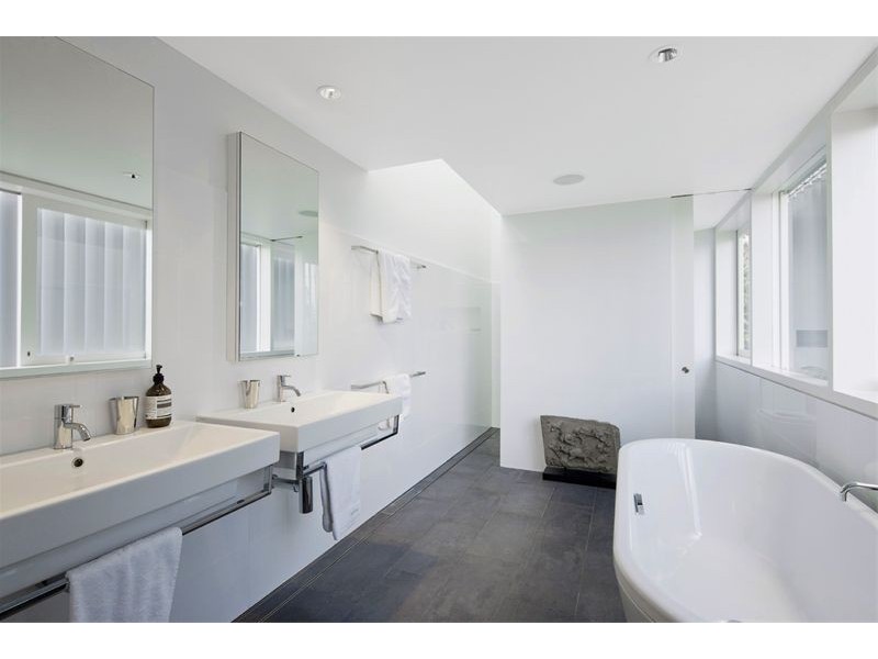 1 Carlisle Street, Tamarama NSW 2026