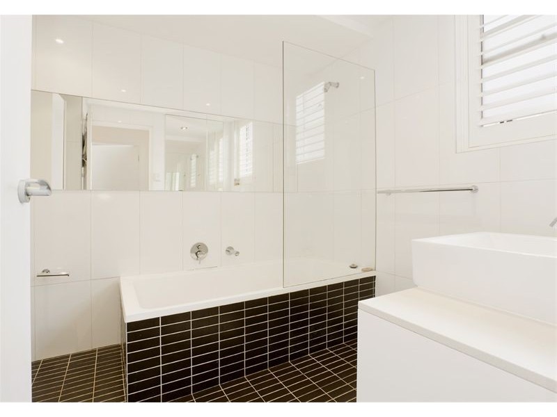 8/16 Military Road, North Bondi NSW 2026