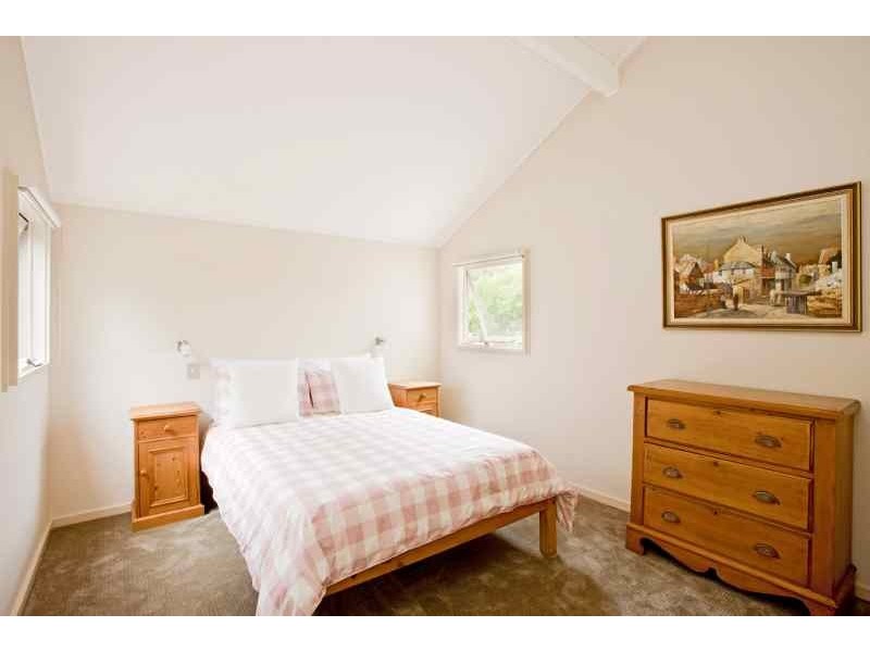 101 Ruthven Street, Bondi Junction NSW 2022