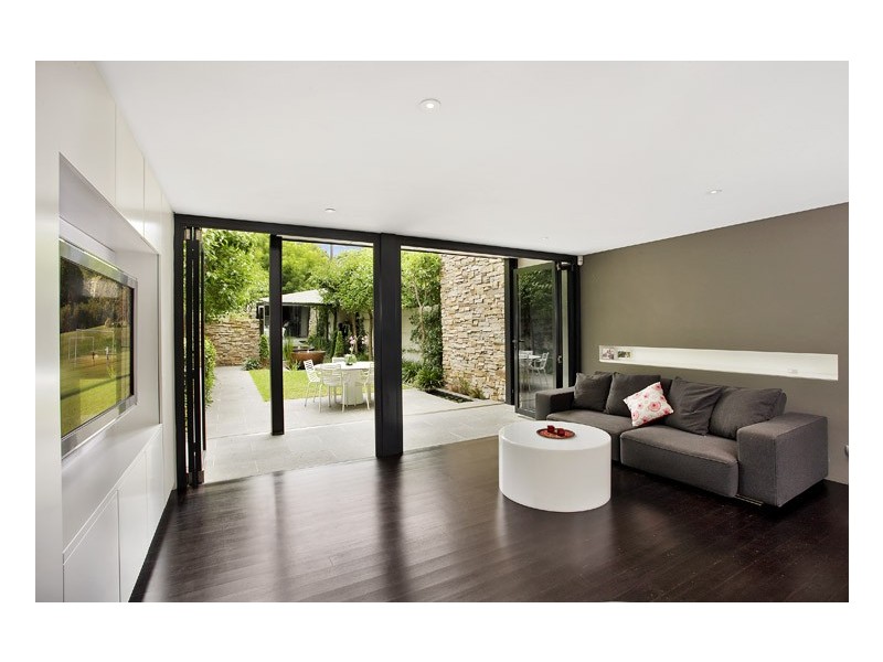 16 Moore Park Road, Paddington NSW 2021