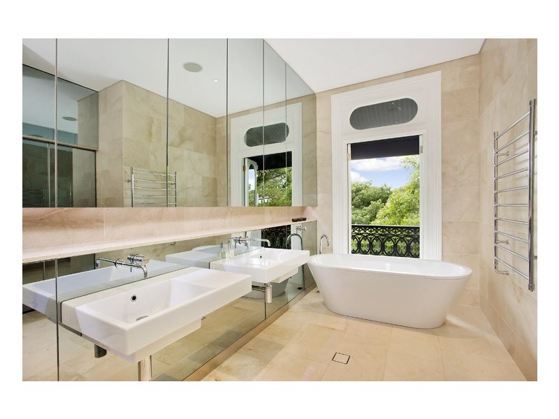 16 Moore Park Road, Paddington NSW 2021