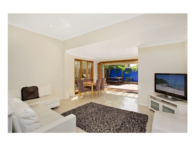 163 Carrington Road, Coogee NSW 2034