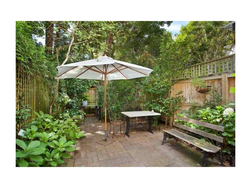 17  Woods Avenue, Woollahra NSW 2025