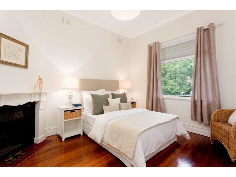 18  Castlefield Street, Bondi NSW 2026