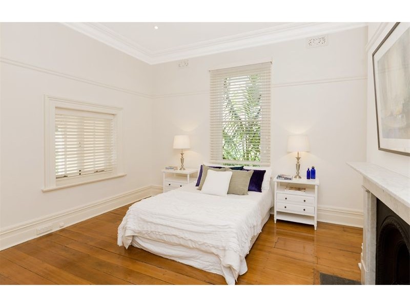 19 Trelawney Street, Woollahra NSW 2025