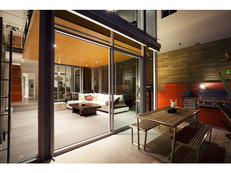 72 Mill Hill Road, Bondi Junction NSW 2022