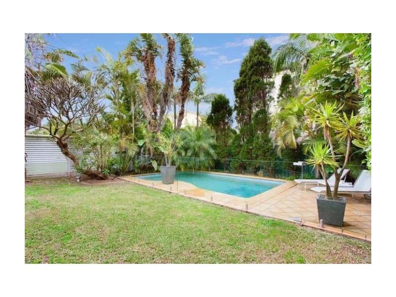77 Fletcher Street, Tamarama NSW 2026